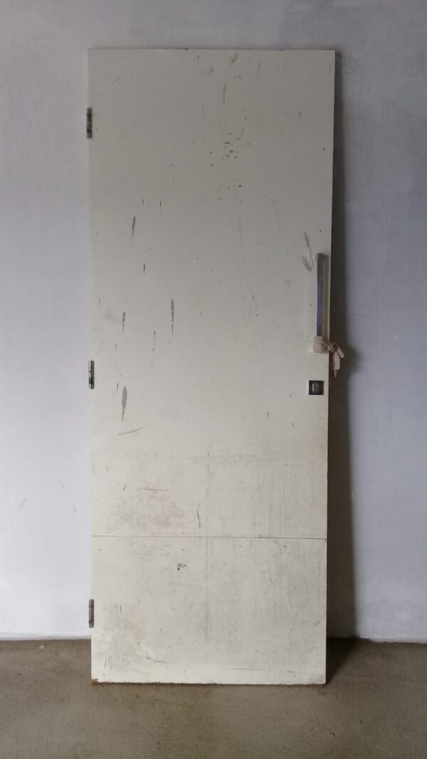PORTA BRANCA MODELO 2  - RETIRADA MARACANAU