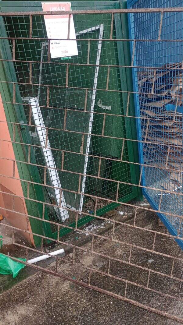 PORTÃO GRADE - RETIRADA MARACANAÚ